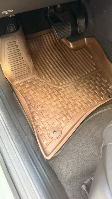 RAM Rampage 2.0 4P HURRICANE 4 TURBO LARAMIE 4X4 AUTOM�TICO, Foto 9