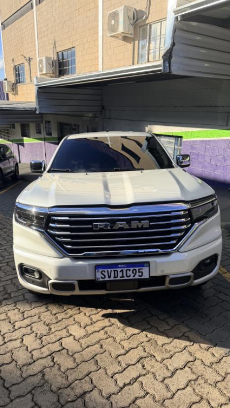 RAM Rampage 2.0 4P HURRICANE 4 TURBO LARAMIE 4X4 AUTOM�TICO, Foto 16