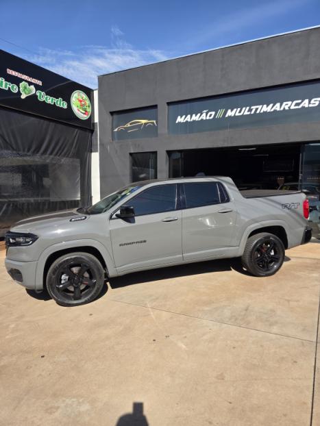 RAM Rampage 2.0 4P HURRICANE 4 TURBO R/T 4X4 AUTOM�TICO, Foto 3