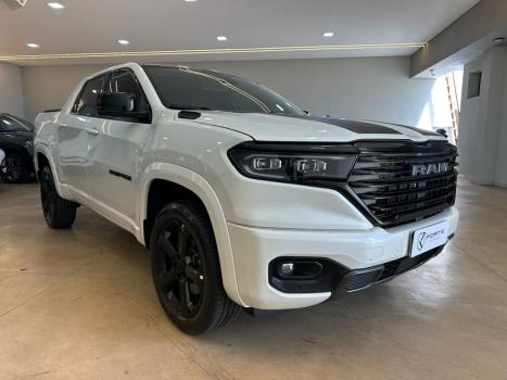 RAM Rampage 2.0 4P HURRICANE 4 TURBO R/T 4X4 AUTOM�TICO, Foto 2