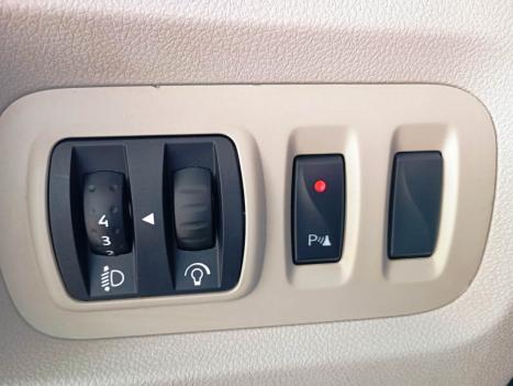 RENAULT Captur 1.6 16V 4P FLEX SCE INTENSE X-TRONIC CVT, Foto 14