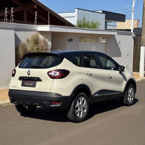 RENAULT Captur 1.6 16V 4P FLEX SCE LIFE X-TRONIC CVT, Foto 2