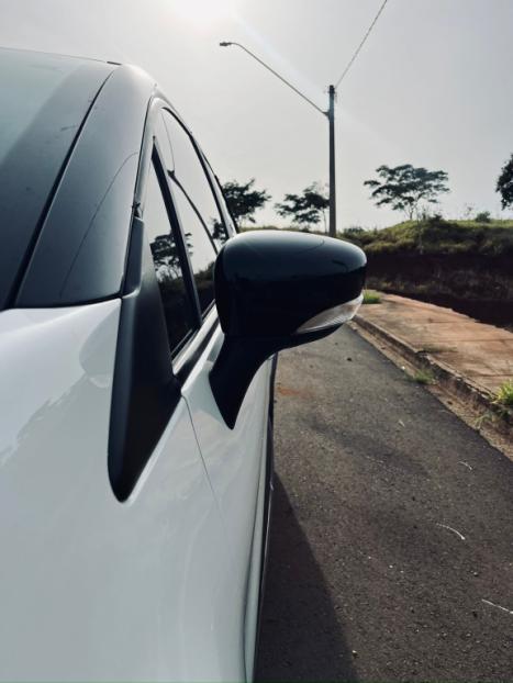 RENAULT Captur 1.6 16V 4P FLEX SCE LIFE X-TRONIC CVT, Foto 8