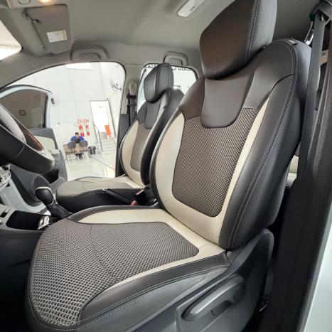 RENAULT Captur 1.6 16V 4P FLEX SCE INTENSE X-TRONIC CVT, Foto 9