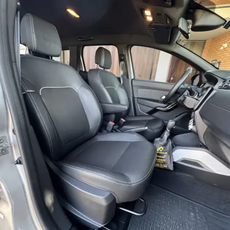 RENAULT Duster 1.3 16V 4P ICONIC TURBO TCe AUTOMTICO CVT, Foto 19