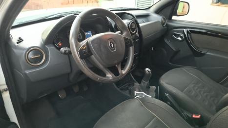 RENAULT Duster 1.6 16V 4P FLEX DYNAMIQUE, Foto 5 RENAULT Duster 1.6 16V 4P FLEX DYNAMIQUE, Foto 5