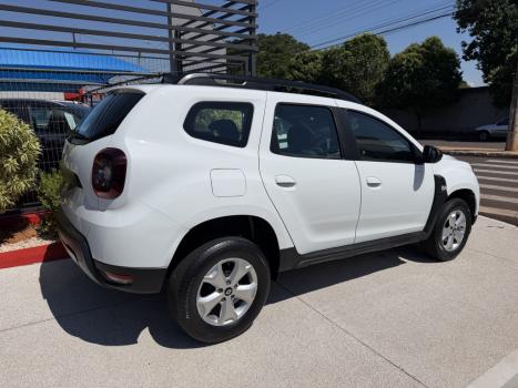 RENAULT Duster 1.6 16V 4P FLEX SCE INTENSE X-TRONIC AUTOM�TICO, Foto 4