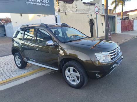 RENAULT Duster 1.6 16V 4P FLEX DYNAMIQUE, Foto 2