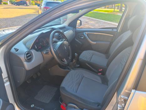RENAULT Duster 1.6 16V 4P FLEX DYNAMIQUE, Foto 4