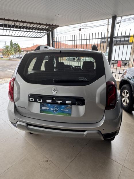 RENAULT Duster 1.6 16V 4P FLEX DYNAMIQUE AUTOM�TICO CVT, Foto 3