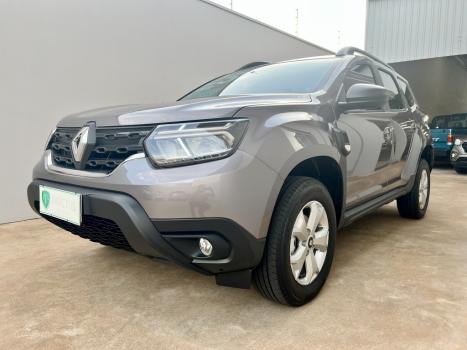 RENAULT Duster 1.6 16V 4P FLEX SCE INTENSE X-TRONIC AUTOM�TICO, Foto 4