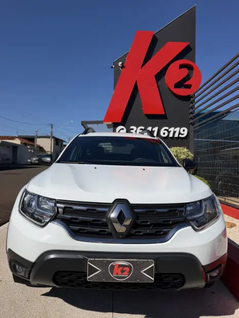 RENAULT Duster 1.6 16V 4P FLEX SCE ICONIC X-TRONIC AUTOM�TICO, Foto 2