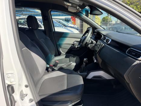 RENAULT Duster 1.6 16V 4P FLEX SCE ICONIC X-TRONIC AUTOM�TICO, Foto 14