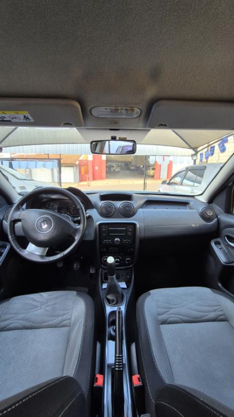 RENAULT Duster 1.6 16V 4P FLEX TECH ROAD, Foto 2