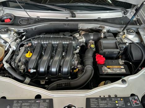 RENAULT Duster 2.0 16V 4P FLEX DYNAMIQUE AUTOMTICO, Foto 8