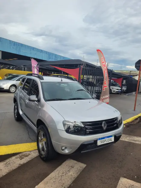 RENAULT Duster 2.0 16V 4P FLEX DYNAMIQUE AUTOM�TICO, Foto 1