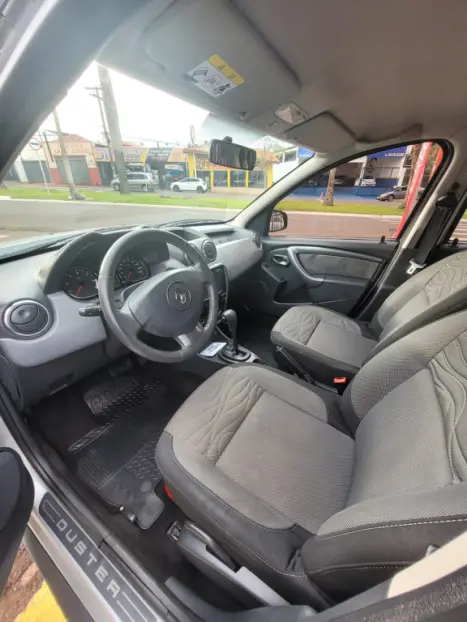 RENAULT Duster 2.0 16V 4P FLEX DYNAMIQUE AUTOM�TICO, Foto 4