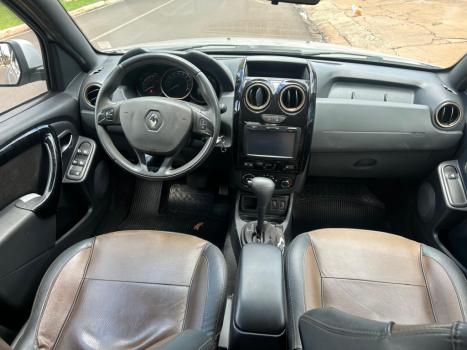 RENAULT Duster 2.0 16V 4P FLEX DYNAMIQUE AUTOM�TICO, Foto 4