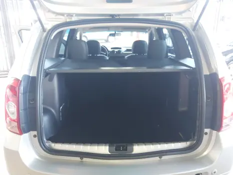 RENAULT Duster 2.0 16V 4P FLEX DYNAMIQUE AUTOM�TICO, Foto 11