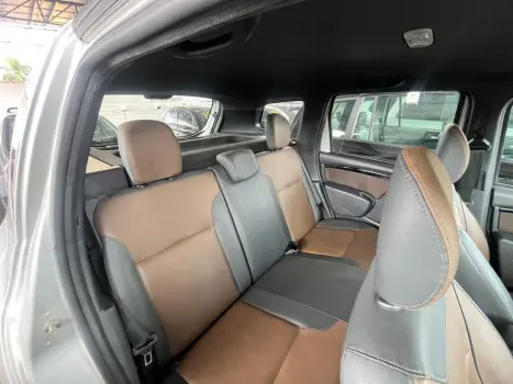 RENAULT Duster 2.0 16V 4P FLEX DYNAMIQUE AUTOM�TICO, Foto 14