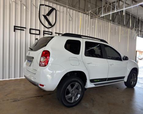RENAULT Duster 2.0 16V 4P FLEX DYNAMIQUE, Foto 3