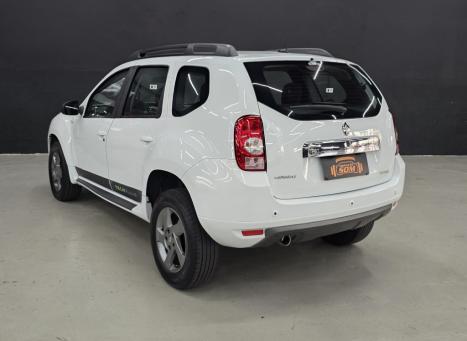 RENAULT Duster 2.0 16V 4P FLEX TECH ROAD II AUTOM�TICO, Foto 4
