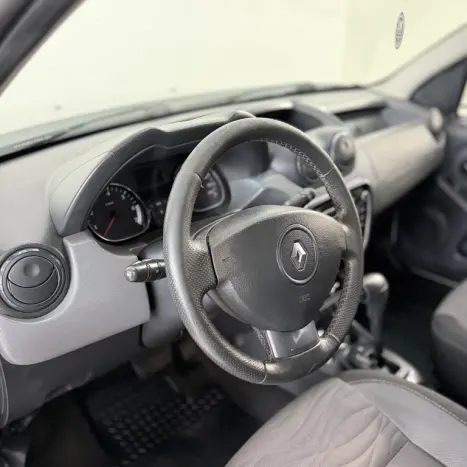 RENAULT Duster 2.0 16V 4P FLEX TECH ROAD AUTOM�TICO, Foto 8