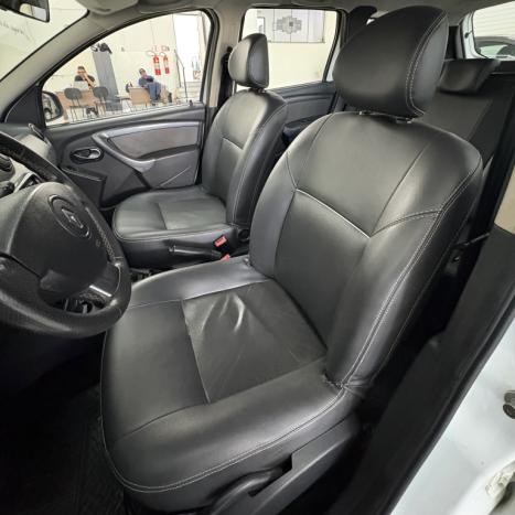 RENAULT Duster 2.0 16V 4P FLEX TECH ROAD II AUTOM�TICO, Foto 9