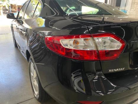 RENAULT Fluence 2.0 16V 4P FLEX DYNAMIQUE AUTOM�TICO, Foto 12