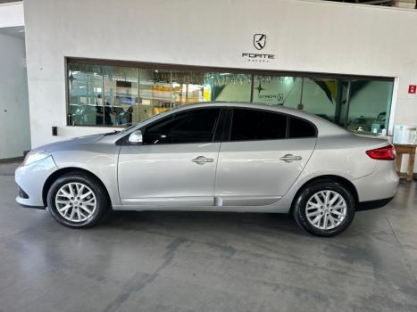 RENAULT Fluence 2.0 16V 4P FLEX DYNAMIQUE PLUS AUTOM�TICO, Foto 2