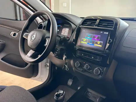 RENAULT Kwid 1.0 12V 4P SCE FLEX INTENSE, Foto 8