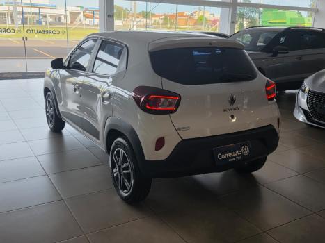 RENAULT Kwid 1.0 12V 4P SCE FLEX INTENSE, Foto 5