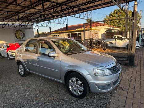RENAULT Logan 1.6 16V 4P FLEX EXPRESSION AUTOMTICO, Foto 2