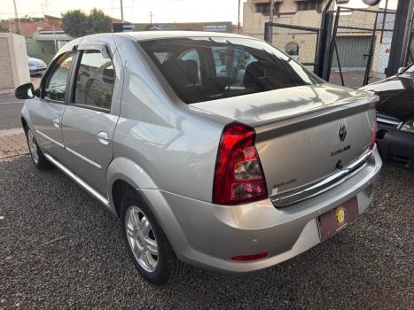 RENAULT Logan 1.6 16V 4P FLEX EXPRESSION AUTOMTICO, Foto 7