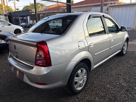 RENAULT Logan 1.6 16V 4P FLEX EXPRESSION AUTOMTICO, Foto 8