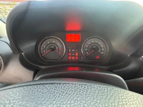 RENAULT Logan 1.6 16V 4P FLEX EXPRESSION AUTOMTICO, Foto 11