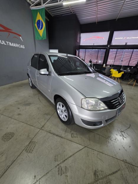 RENAULT Logan 1.6 16V 4P FLEX EXPRESSION AUTOM�TICO, Foto 8