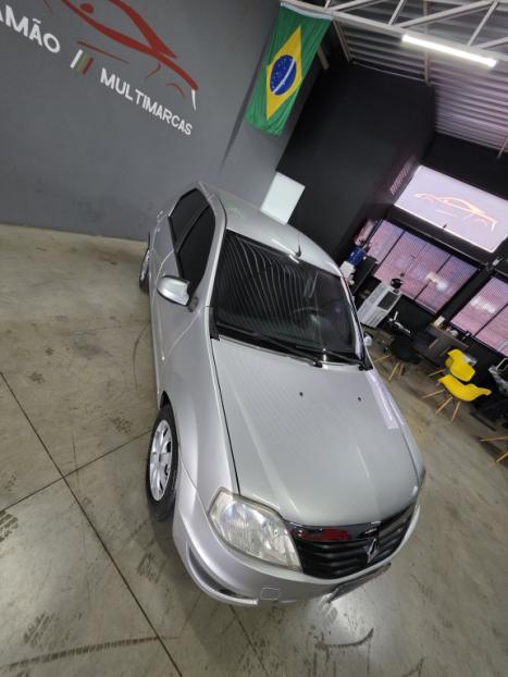 RENAULT Logan 1.6 16V 4P FLEX EXPRESSION AUTOM�TICO, Foto 11