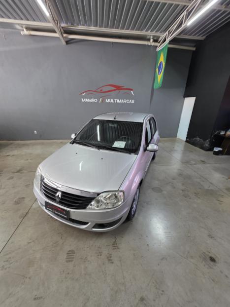 RENAULT Logan 1.6 16V 4P FLEX EXPRESSION AUTOM�TICO, Foto 1