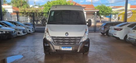 RENAULT Master 2.3 16V 4P DCI DIESEL TURBO INTERCOOLER FURGO L1H1, Foto 2