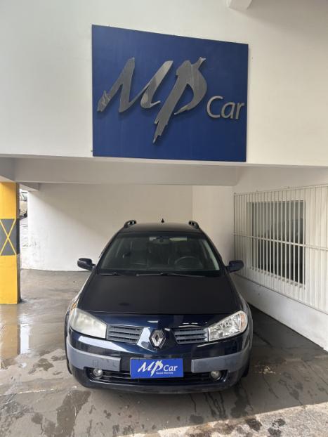 RENAULT Megane Grand Tour 2.0 16V 4P DYNAMIQUE AUTOMÁTICO, Foto 1 RENAULT Megane Grand Tour 2.0 16V 4P DYNAMIQUE AUTOMÁTICO, Foto 1