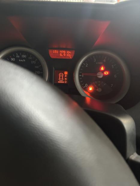 RENAULT Megane Grand Tour 2.0 16V 4P DYNAMIQUE AUTOMÁTICO, Foto 2 RENAULT Megane Grand Tour 2.0 16V 4P DYNAMIQUE AUTOMÁTICO, Foto 2