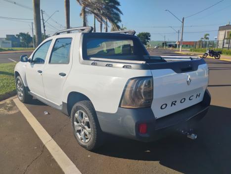 RENAULT Oroch 1.6 16V 4P FLEX INTENSE, Foto 2