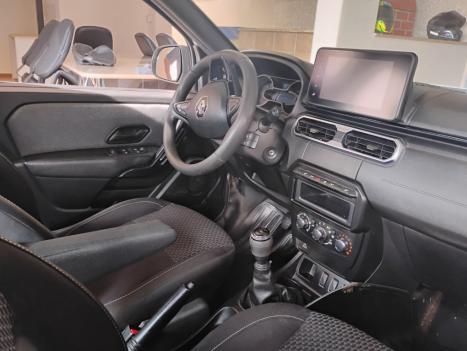 RENAULT Oroch 1.6 16V 4P FLEX INTENSE, Foto 5