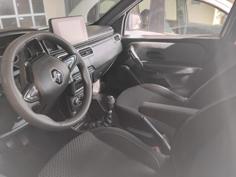 RENAULT Oroch 1.6 16V 4P FLEX INTENSE, Foto 6