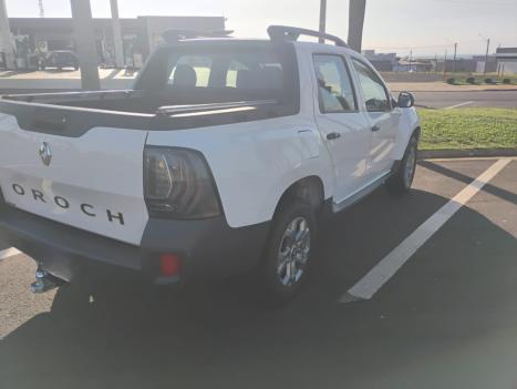 RENAULT Oroch 1.6 16V 4P FLEX INTENSE, Foto 9