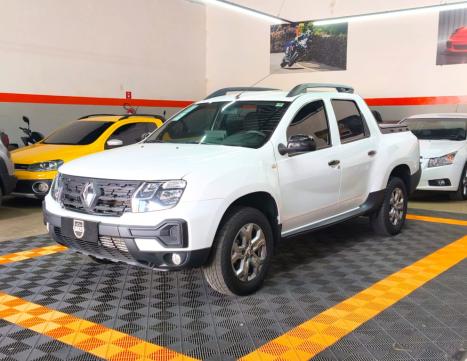 RENAULT Oroch 1.6 16V 4P FLEX INTENSE, Foto 2