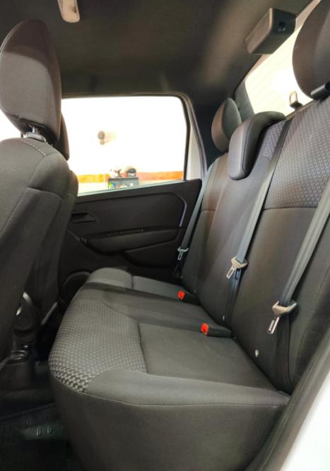 RENAULT Oroch 1.6 16V 4P FLEX INTENSE, Foto 11