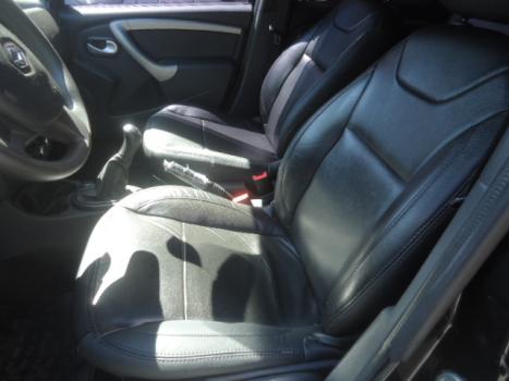 RENAULT Oroch 1.6 16V 4P FLEX EXPRESSION, Foto 3