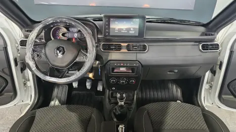 RENAULT Oroch 1.6 16V 4P FLEX INTENSE, Foto 11